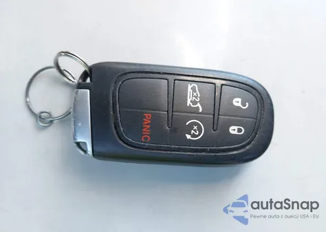 2020 Jeep Cherokee Trailhawk Elite 4X4 z USA, uszkodzony, nr VIN 1C4PJMBX1LD601914